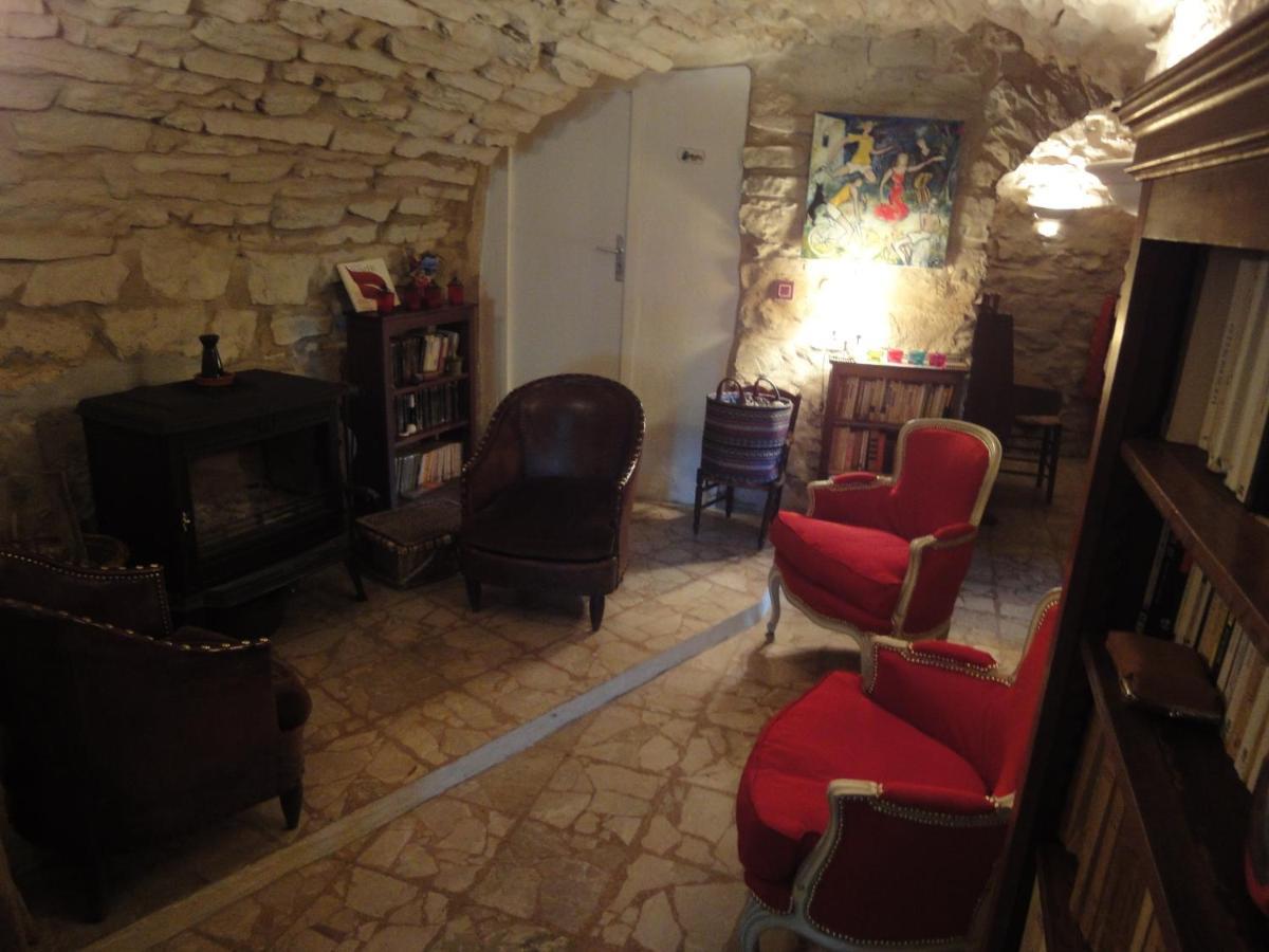 La Picholine, Chambre Ciboulette Courry Exterior photo